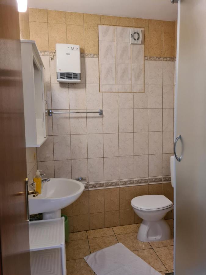 Pansion Ribica Hotel Crikvenica Kültér fotó