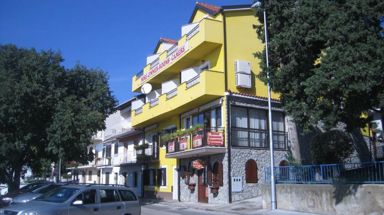 Pansion Ribica Hotel Crikvenica Kültér fotó