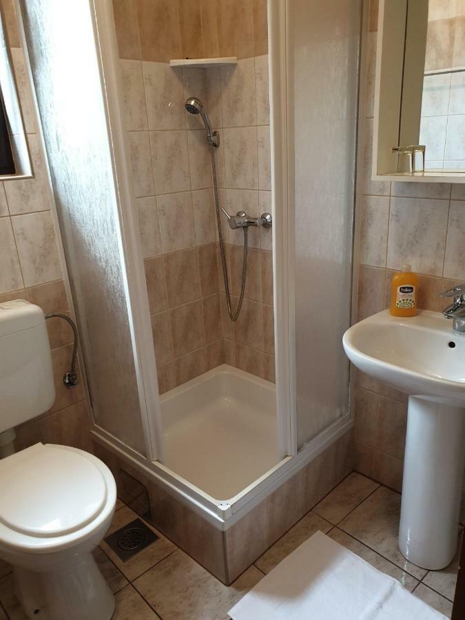 Pansion Ribica Hotel Crikvenica Kültér fotó