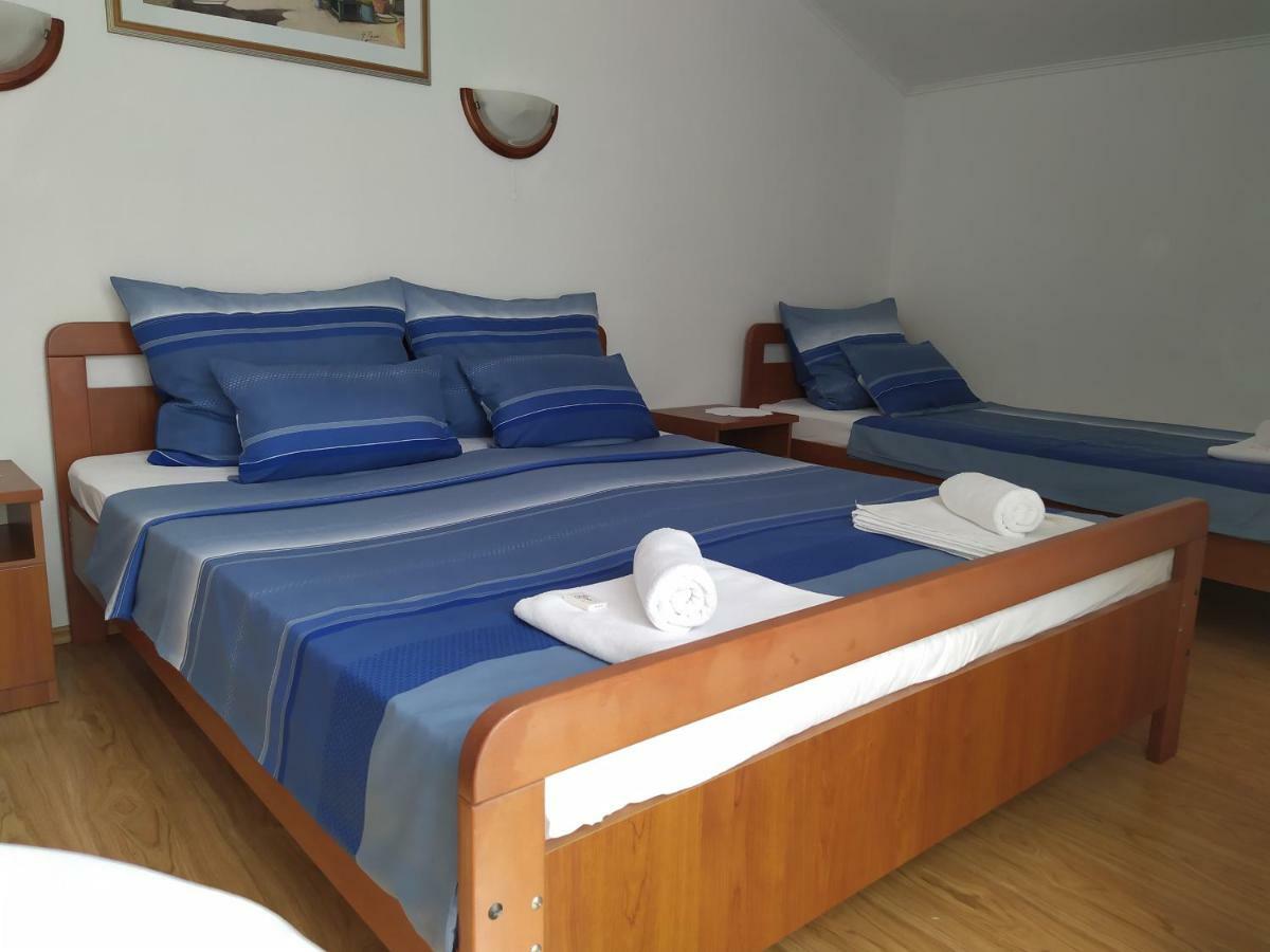 Pansion Ribica Hotel Crikvenica Kültér fotó